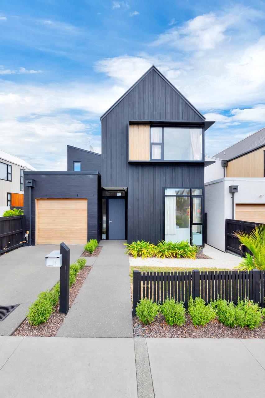 Blissful Breeze Townhouse With Parking And Patio Villa Auckland Exterior photo